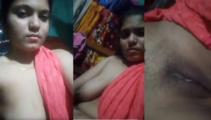 Desi Beautiful village girl fingering